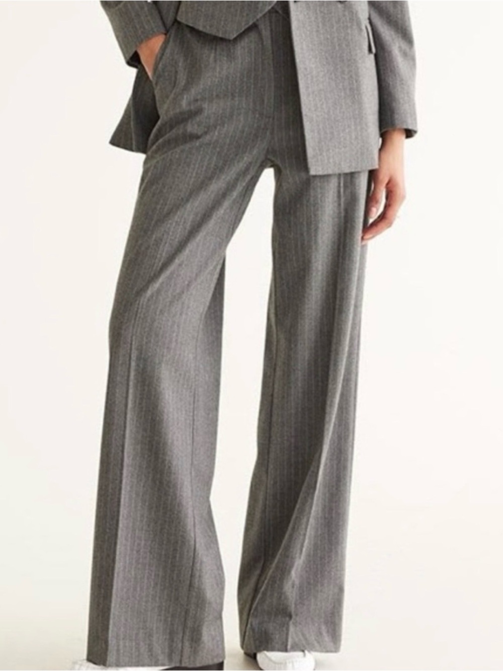 Reitmans Tall Pinstripe Dress Pants